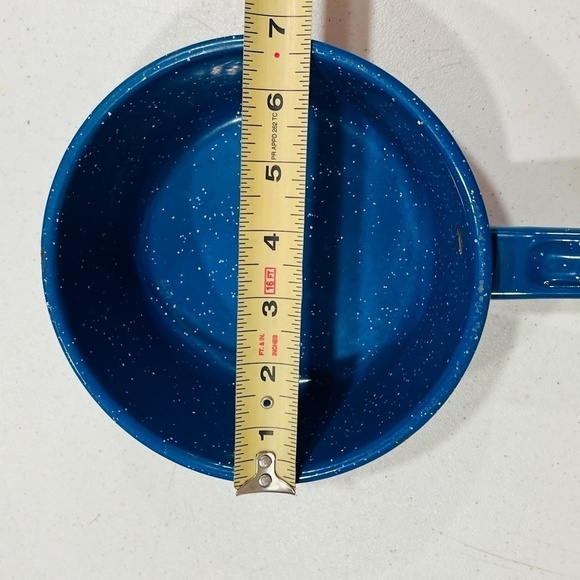 Vintage Enamelware Sauce Pan Blue White Speckle 1 Qt Primitive Camping Farmhouse - Picture 6 of 7